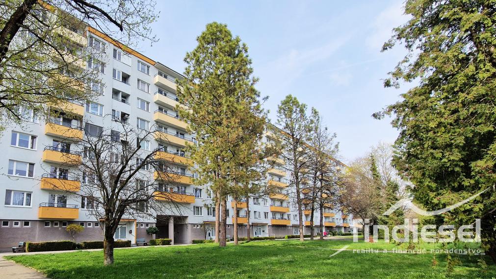 3,5 izbový byt 83m2 J. Murgaša Prievidza