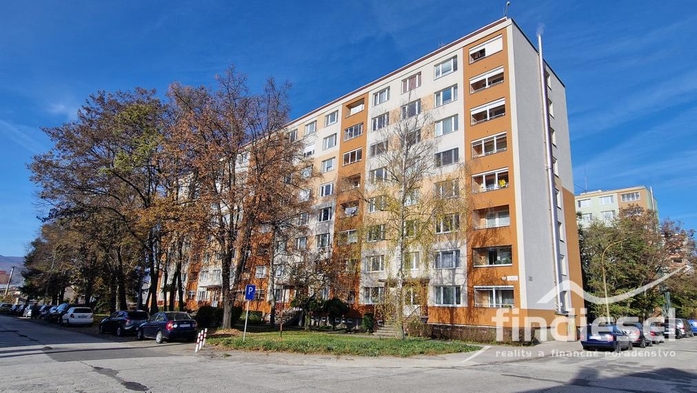 3 izbový byt 87m2 Stavbárov Prievidza